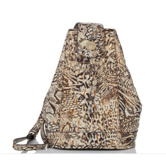 🔹️BRAHMIN🔹 ALLIE Evolved Melbourne Sling Backpack Leather Drawstrin NWT!! ✨️🤎 - Picture 2 of 9